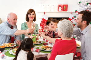 family-christmas-dinner